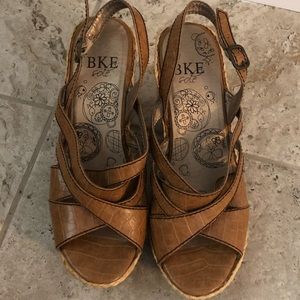 BKE Sandals